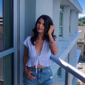 Meet your Posher, Georgia